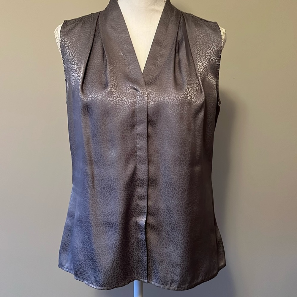 Beautiful high neck, V-neck camisole in gray toned leopard print, size M